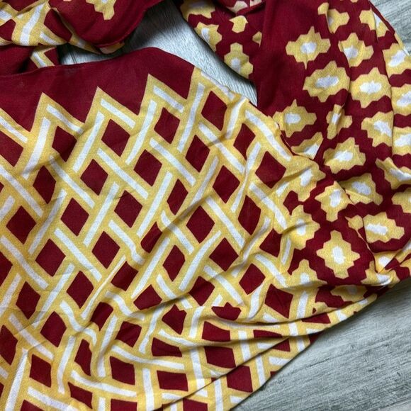 Elegant FSU Red and Gold Infinity Scarf - Picture 4 of 5